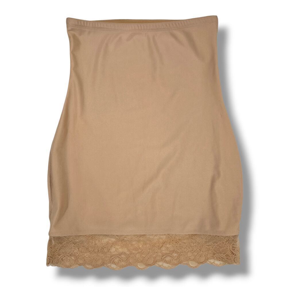 Yummie Nude Lace Hem Shaping Slip Skirt – Size L, Seamless Smoothing Shapewear